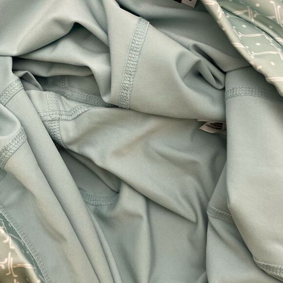 RLX Ralph Lauren Women's Green White Air Flow Printed Stretch Skort Size Medium - Picture 7 of 11